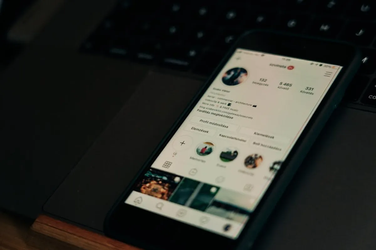 Igtv downloader: What It Is, Risks, and Safer Legal Alternatives